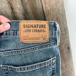 Levi Strauss Signature Straight Blue Jeans
